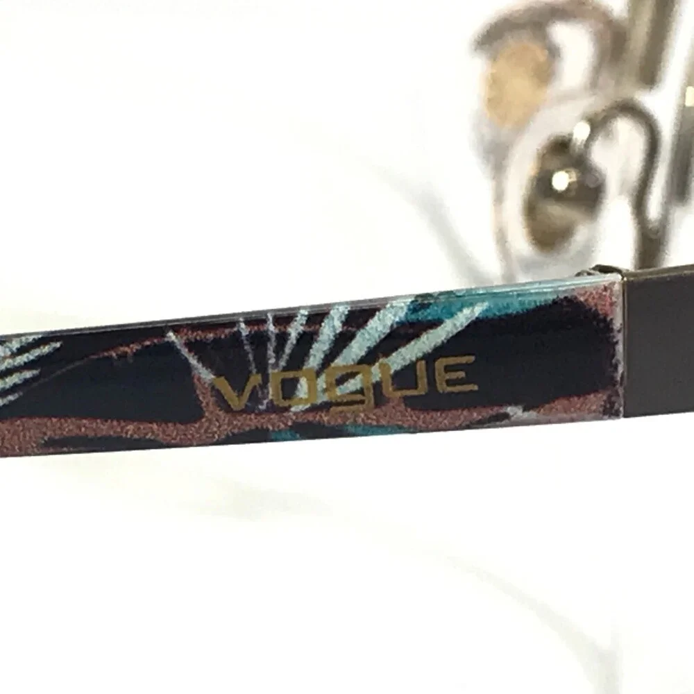 Vogue brand new